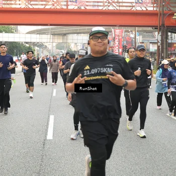 Runner Photo 4717189
