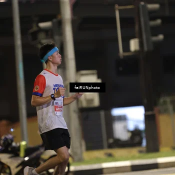 Runner Photo 4717217