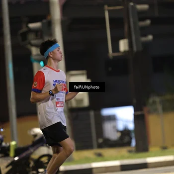 Runner Photo 4717224