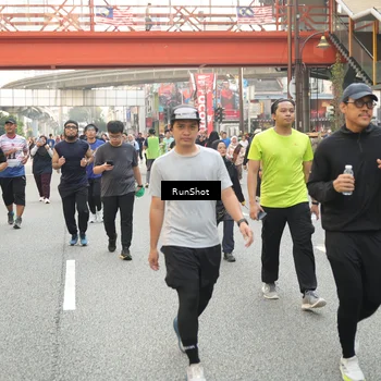 Runner Photo 4717242
