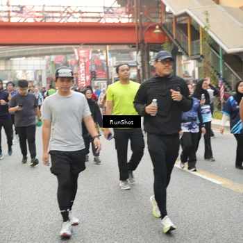 Runner Photo 4717246
