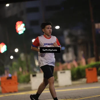 Runner Photo 4717309