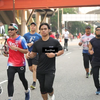 Runner Photo 4717329