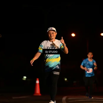 Runner Photo 4717335