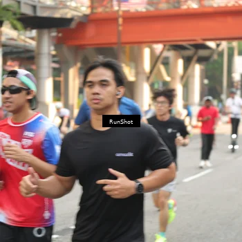 Runner Photo 4717351