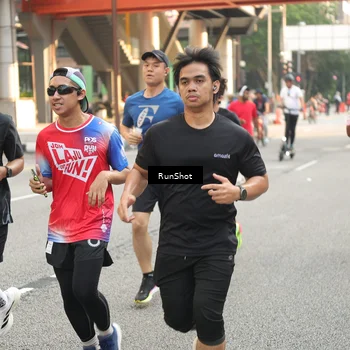 Runner Photo 4717361