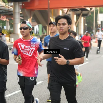 Runner Photo 4717366