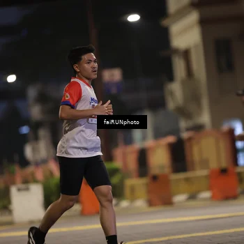 Runner Photo 4717373