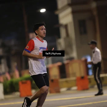 Runner Photo 4717385