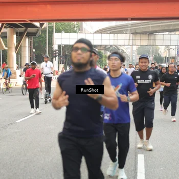 Runner Photo 4717398