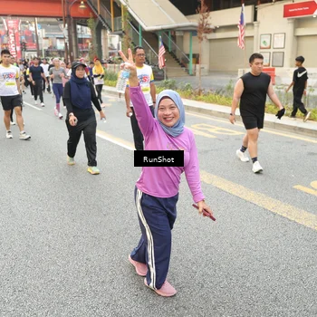 Runner Photo 4717402