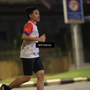 Runner Photo 4717412