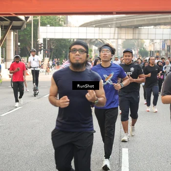 Runner Photo 4717414