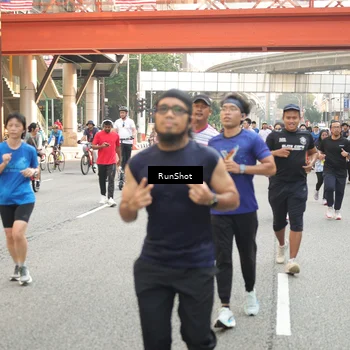Runner Photo 4717423