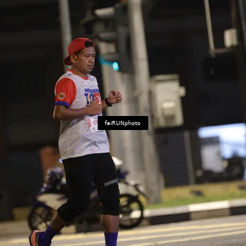 Runner Photo 4717451