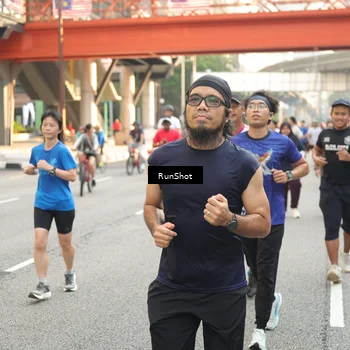 Runner Photo 4717470