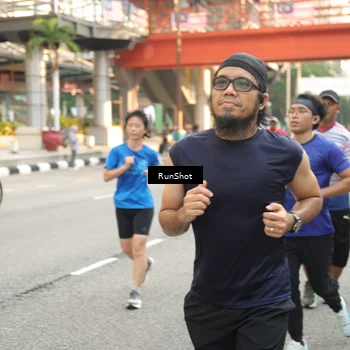 Runner Photo 4717492
