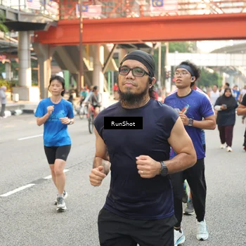 Runner Photo 4717496