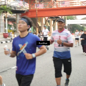 Runner Photo 4717574