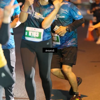 Runner Photo 4717575
