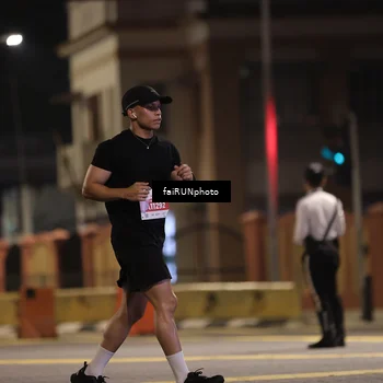 Runner Photo 4717587