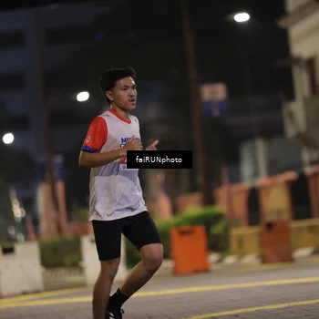 Runner Photo 4717603
