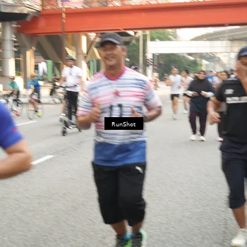 Runner Photo 4717614