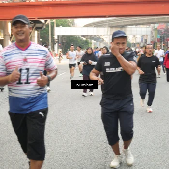 Runner Photo 4717619