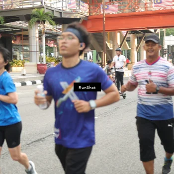 Runner Photo 4717658