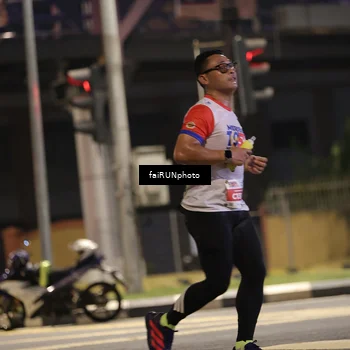 Runner Photo 4717667
