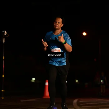 Runner Photo 4717685