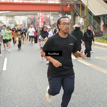 Runner Photo 4717697