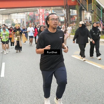 Runner Photo 4717698