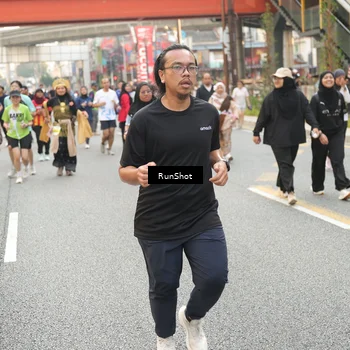 Runner Photo 4717706