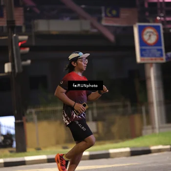 Runner Photo 4717740