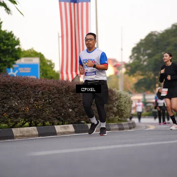 Runner Photo 4717897