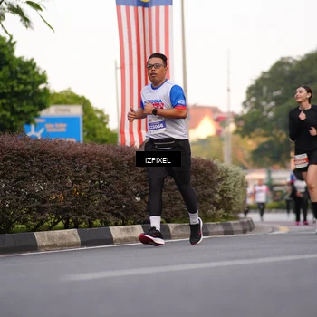 Runner Photo 4717906