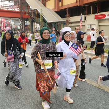 Runner Photo 4718006