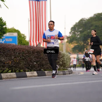 Runner Photo 4718033