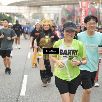 Runner Photo 4718063