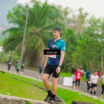 Runner Photo 4718110