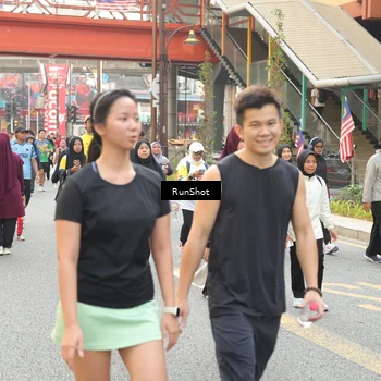 Runner Photo 4718152