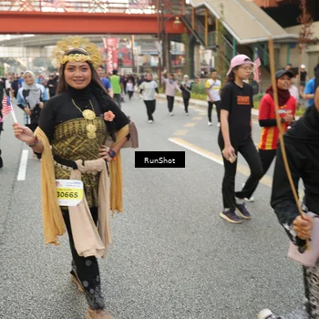 Runner Photo 4718153