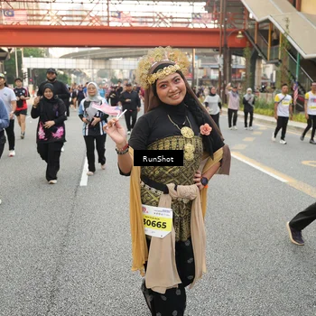 Runner Photo 4718173