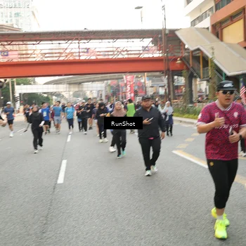 Runner Photo 4718257