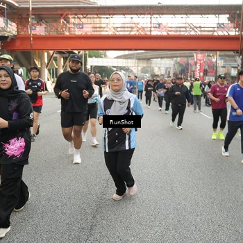 Runner Photo 4718265