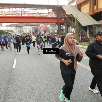 Runner Photo 4718336