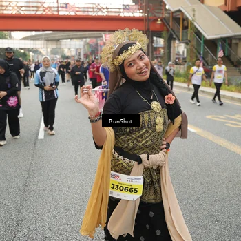 Runner Photo 4718355