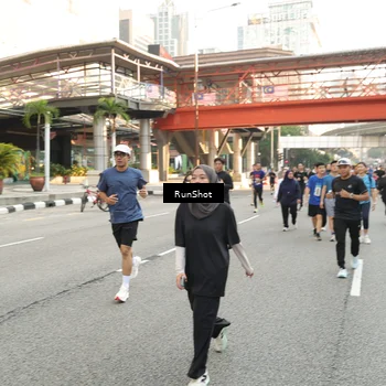 Runner Photo 4718386