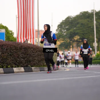 Runner Photo 4718398